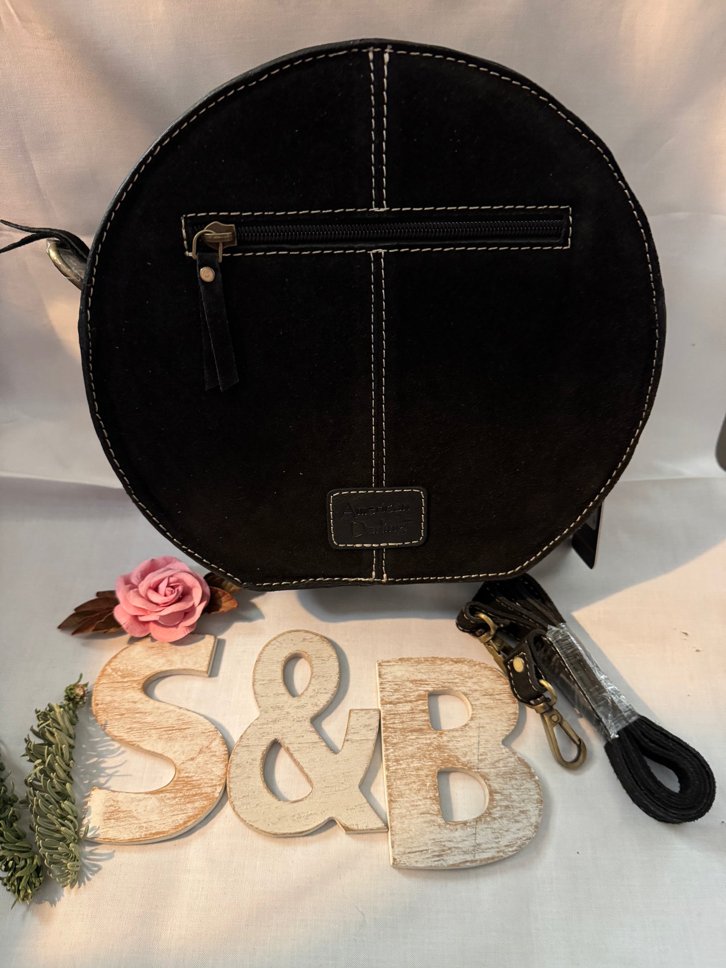 Round Leather Purse by American Darling - SB